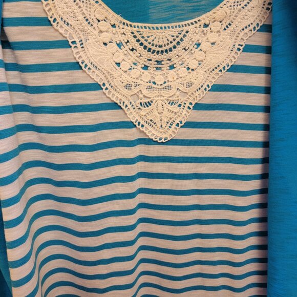 White Stag Fly Away Top Short Sleeves Lace Detailing Stripes Blue White XXL - Picture 8 of 11